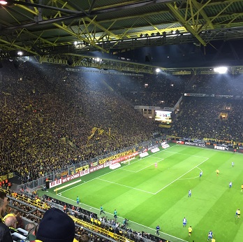 ドルトムントvs Fcケルン 観戦チケット購入 21ドルトムントvs Fcケルン