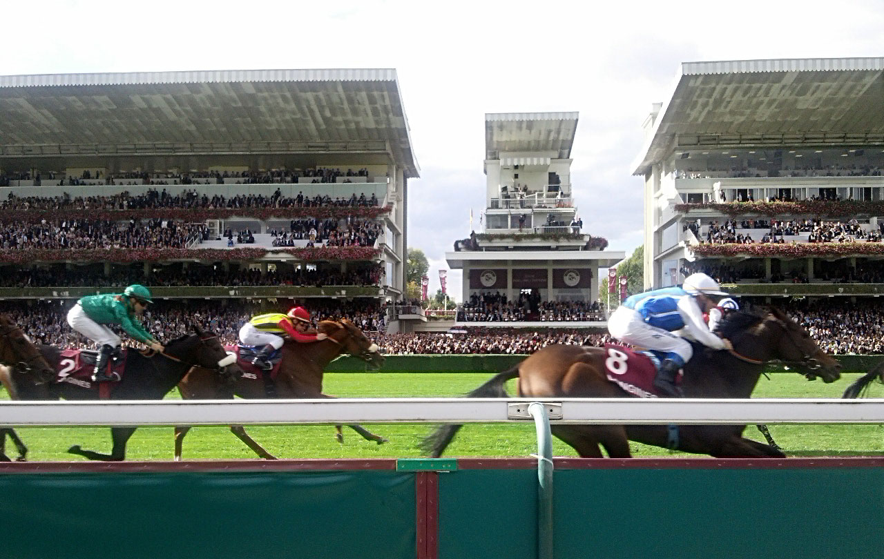 凱旋門賞17 観戦チケット購入 シャンティイ競馬場